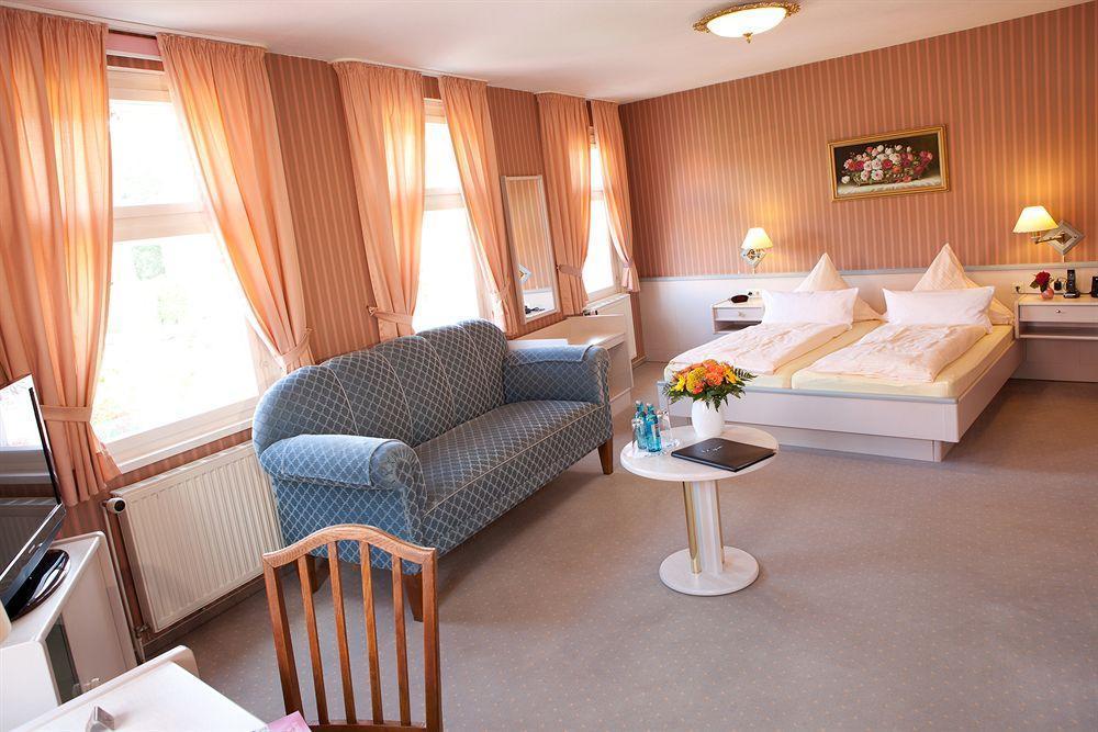 Hotel Busch Westerstede Extérieur photo