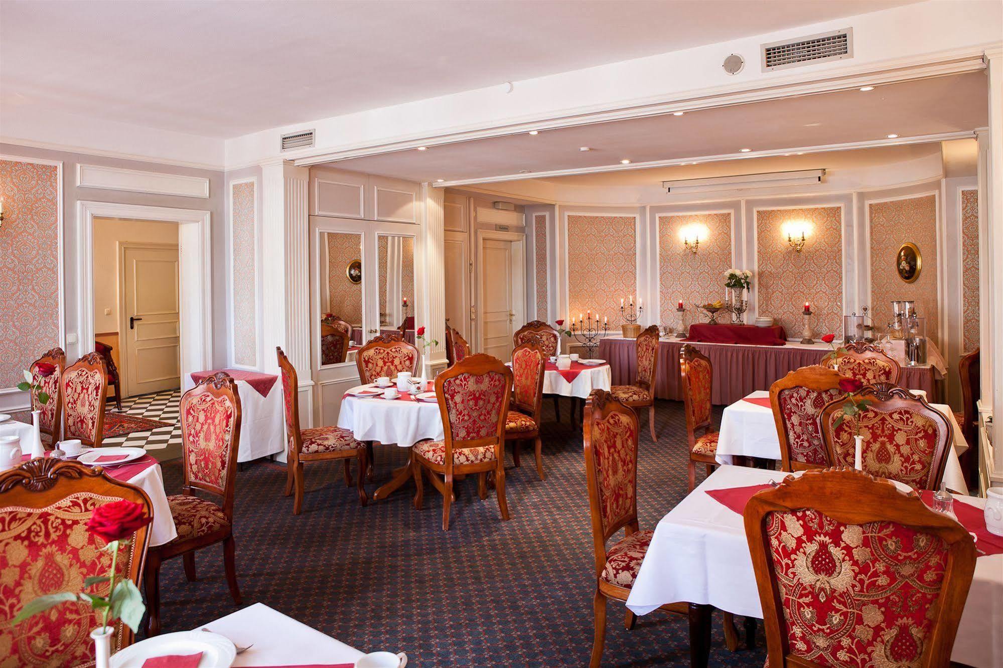 Hotel Busch Westerstede Extérieur photo