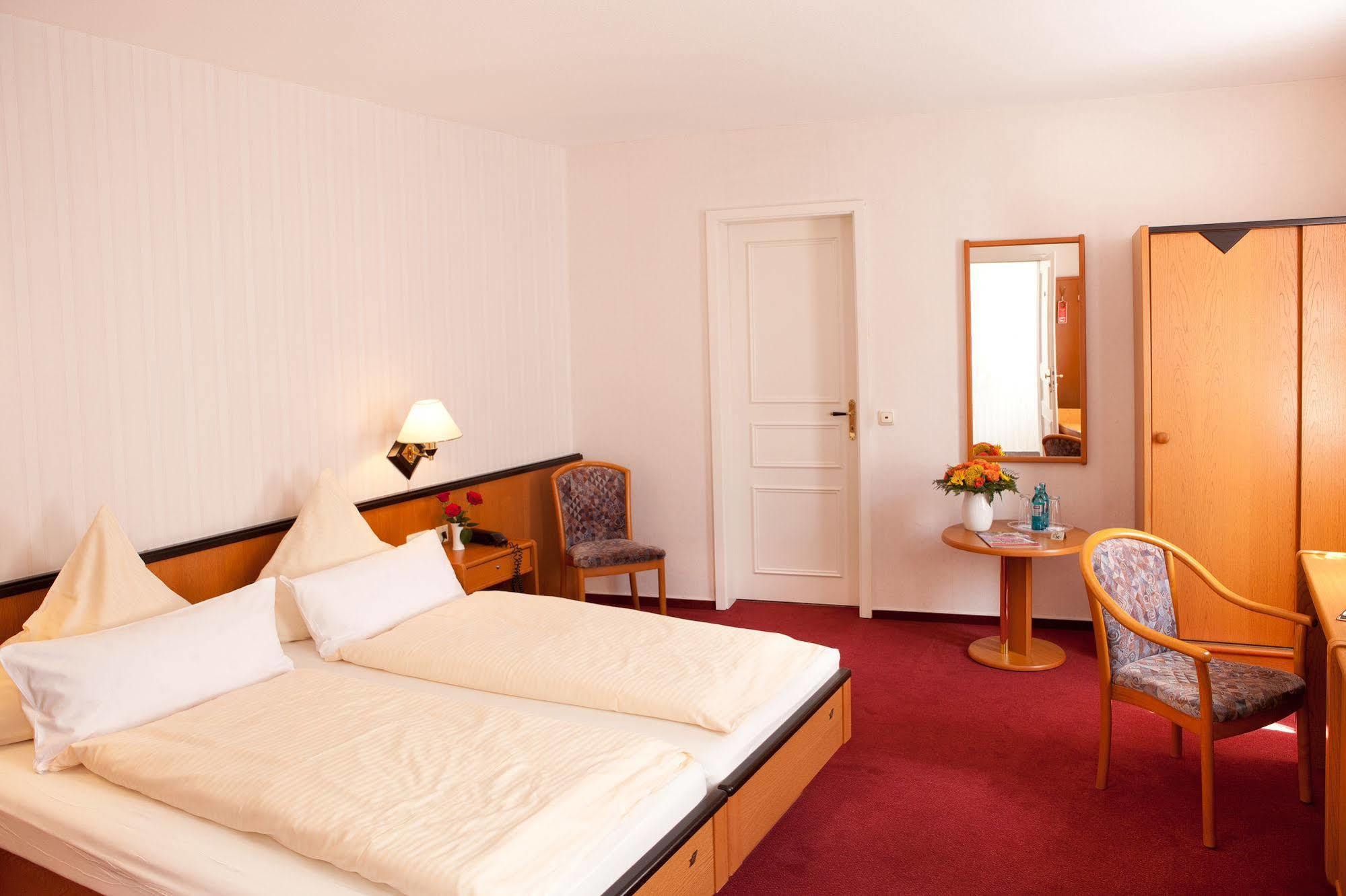 Hotel Busch Westerstede Extérieur photo